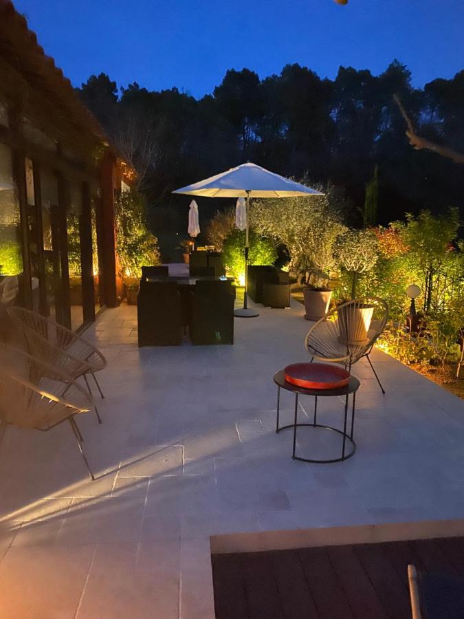Villa Des Roses Руссільйон Екстер'єр фото