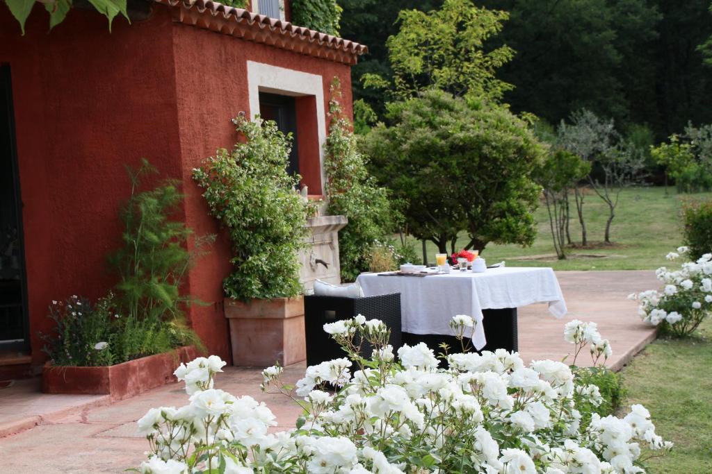 Villa Des Roses Руссільйон Екстер'єр фото